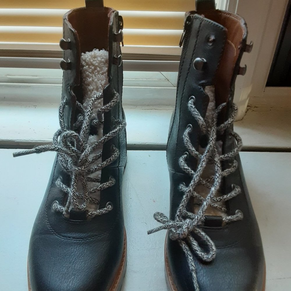 Combat booties